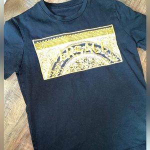 New without tags Versace boys tshirt 10Y